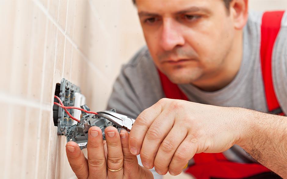 cherche électricien pas cher Saint-Mandé